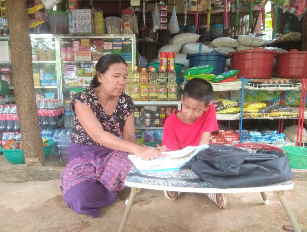 A Happy Boy of a Strong Single Mother