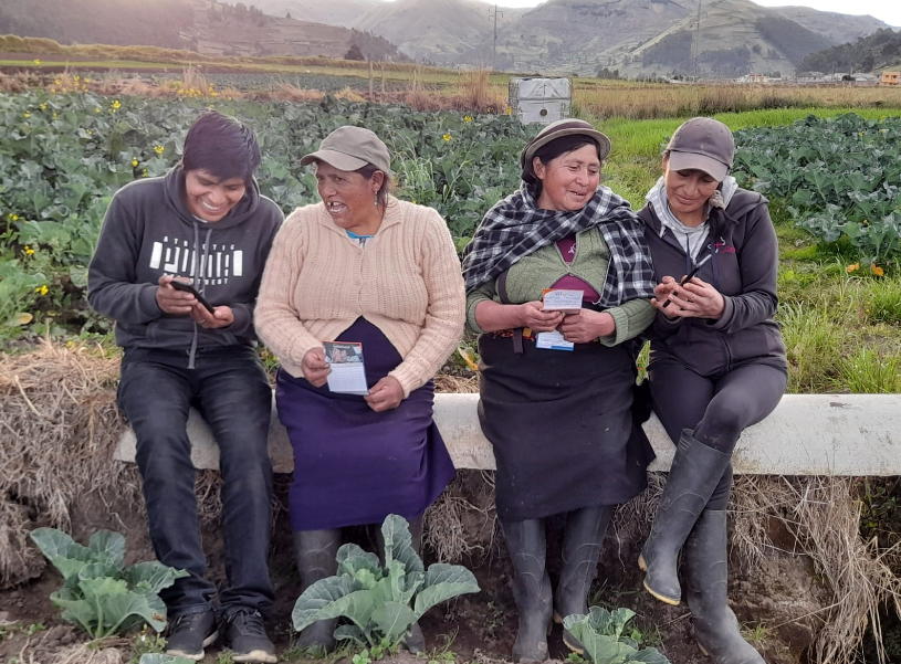 Mobile Banking helps Savings Group in Ecuador 